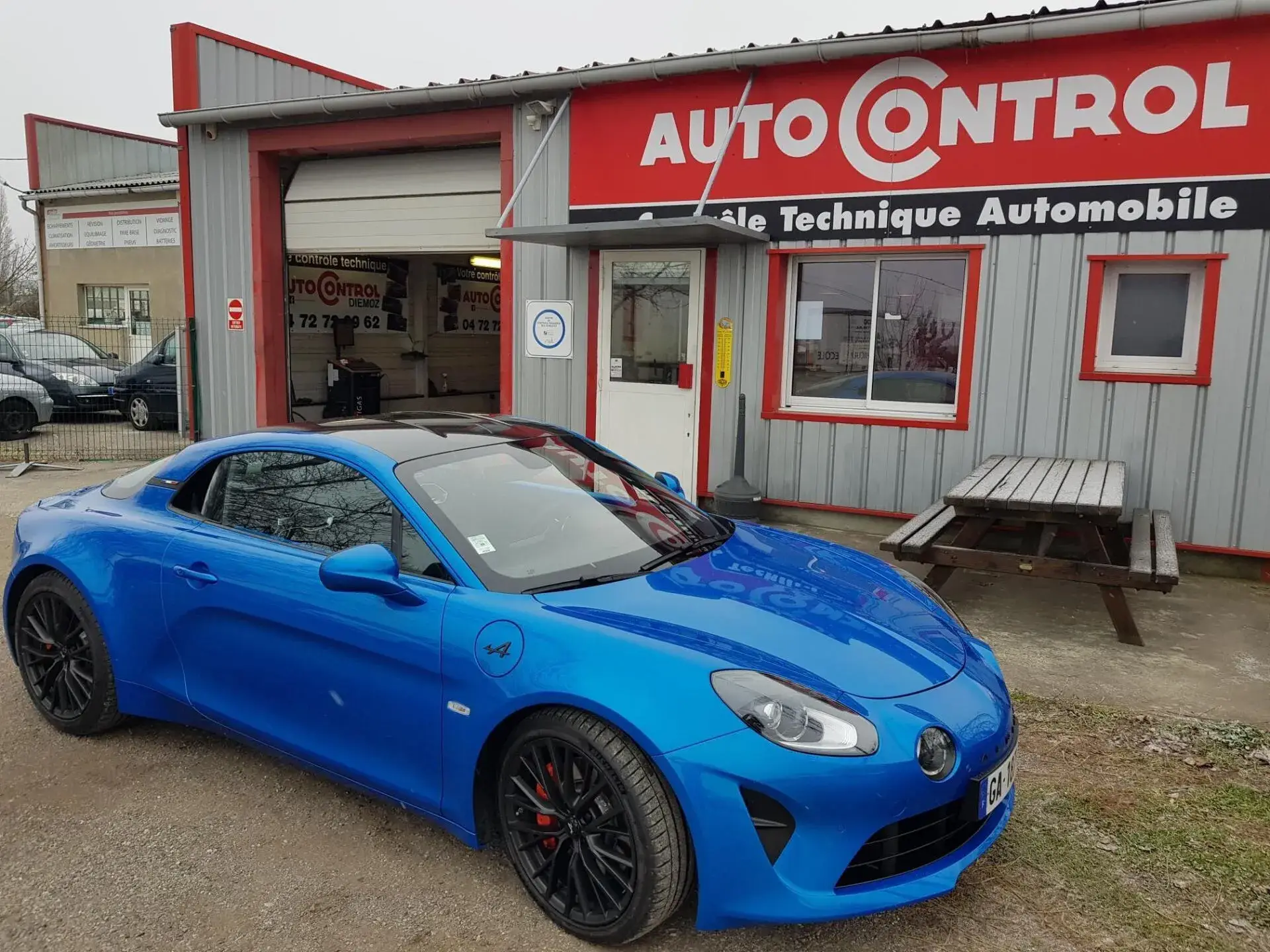 alpine bleue