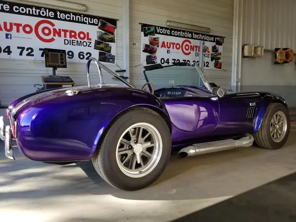 cobra rénovée violette