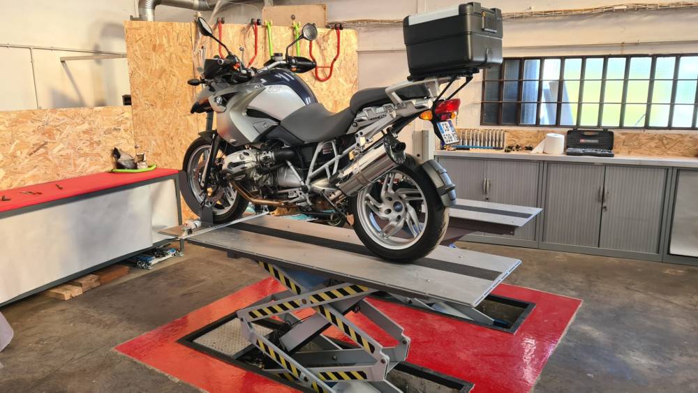 1200gs